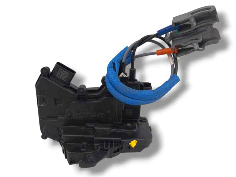 CERRADURA PUERTA DELANTERA DERECHA