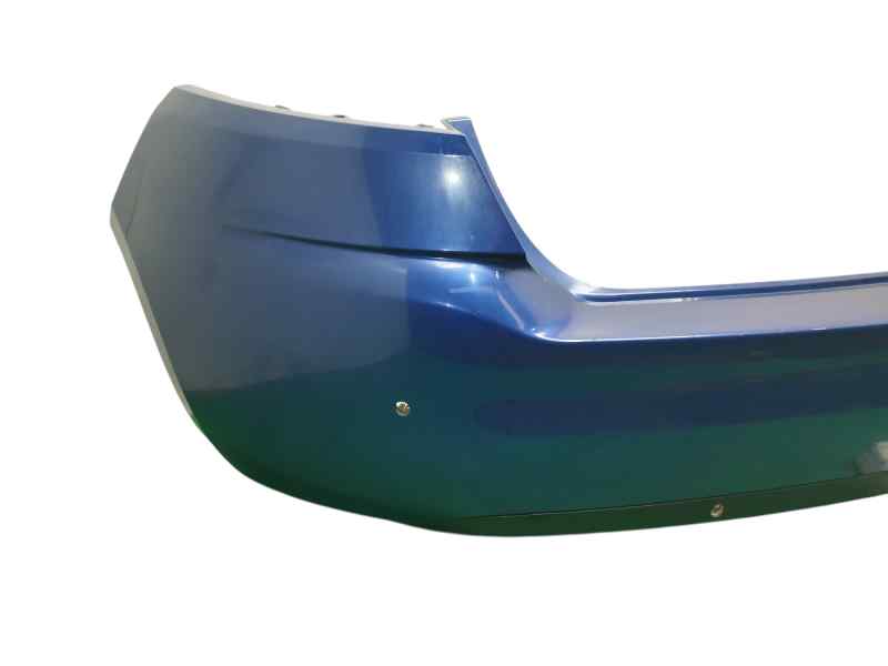 PARAGOLPES TRASERO
