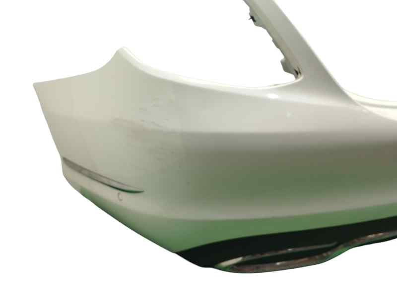 PARAGOLPES TRASERO