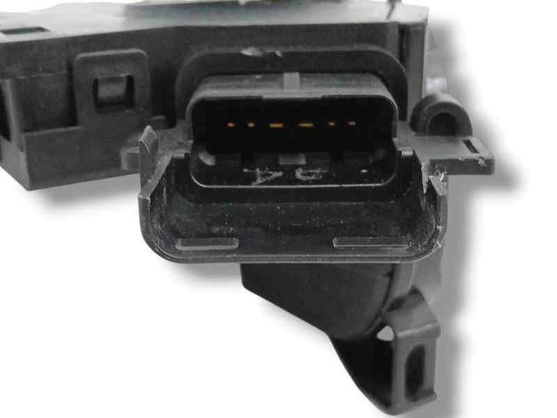 CERRADURA PUERTA LATERAL DERECHA