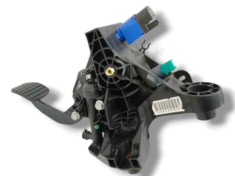 PEDAL EMBRAGUE