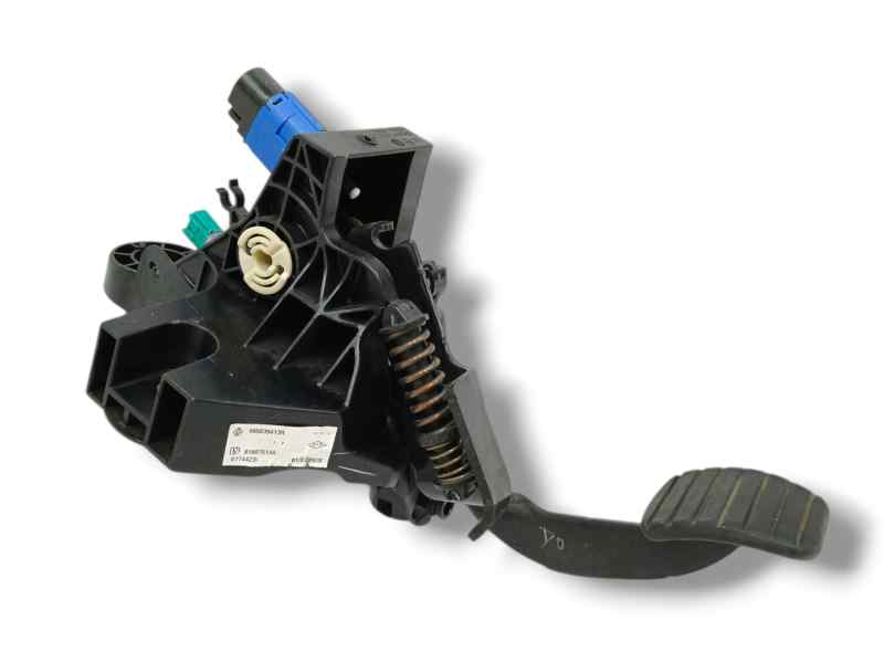 PEDAL EMBRAGUE