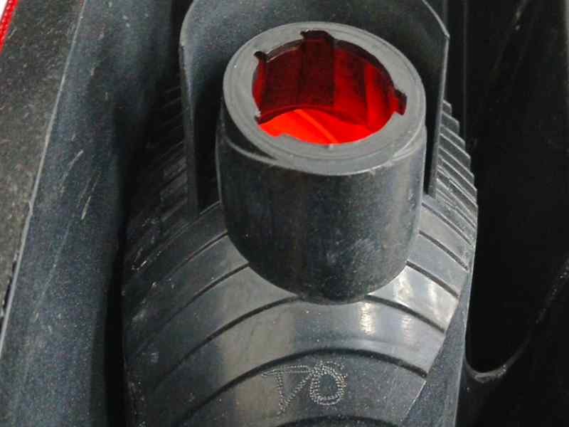 PILOTO TRASERO DERECHO