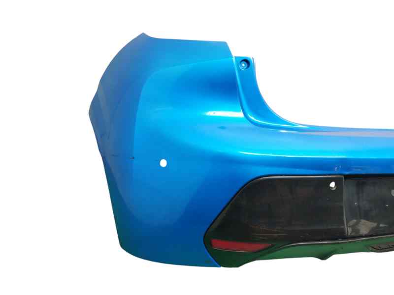 PARAGOLPES TRASERO