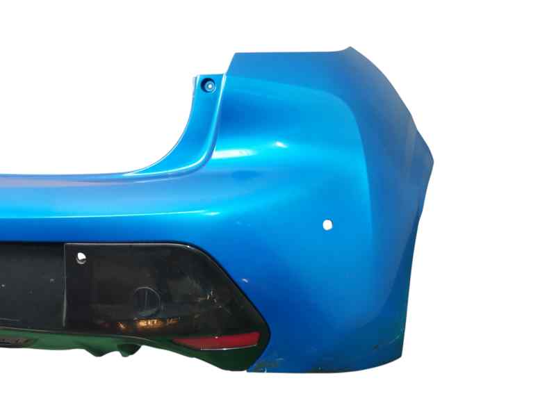 PARAGOLPES TRASERO