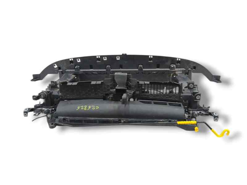 PANEL FRONTAL