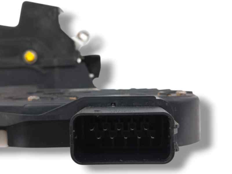CERRADURA PUERTA DELANTERA IZQUIERDA 