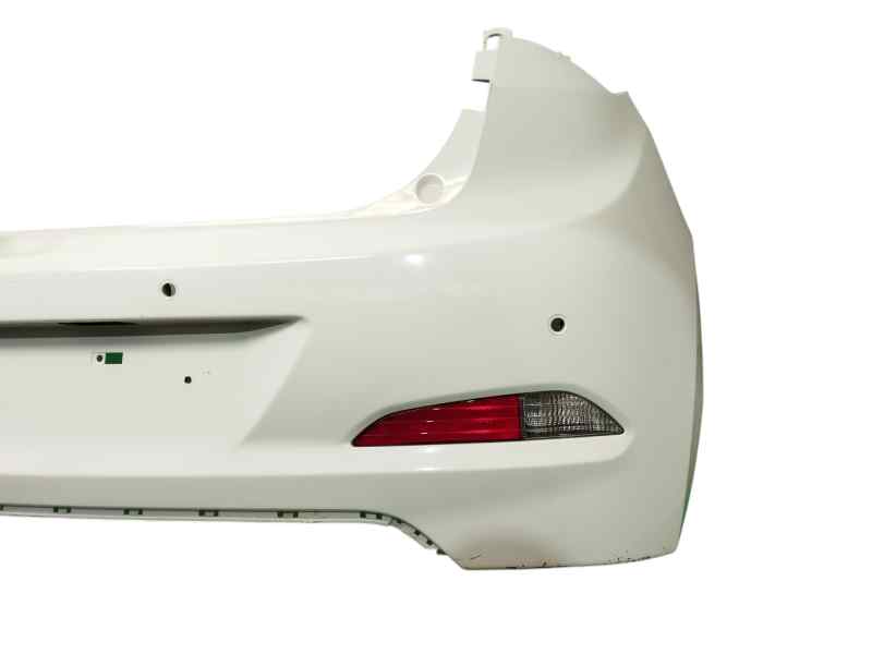 PARAGOLPES TRASERO