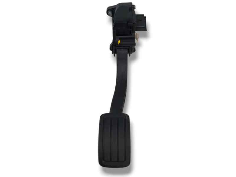 PEDAL ACELERADOR