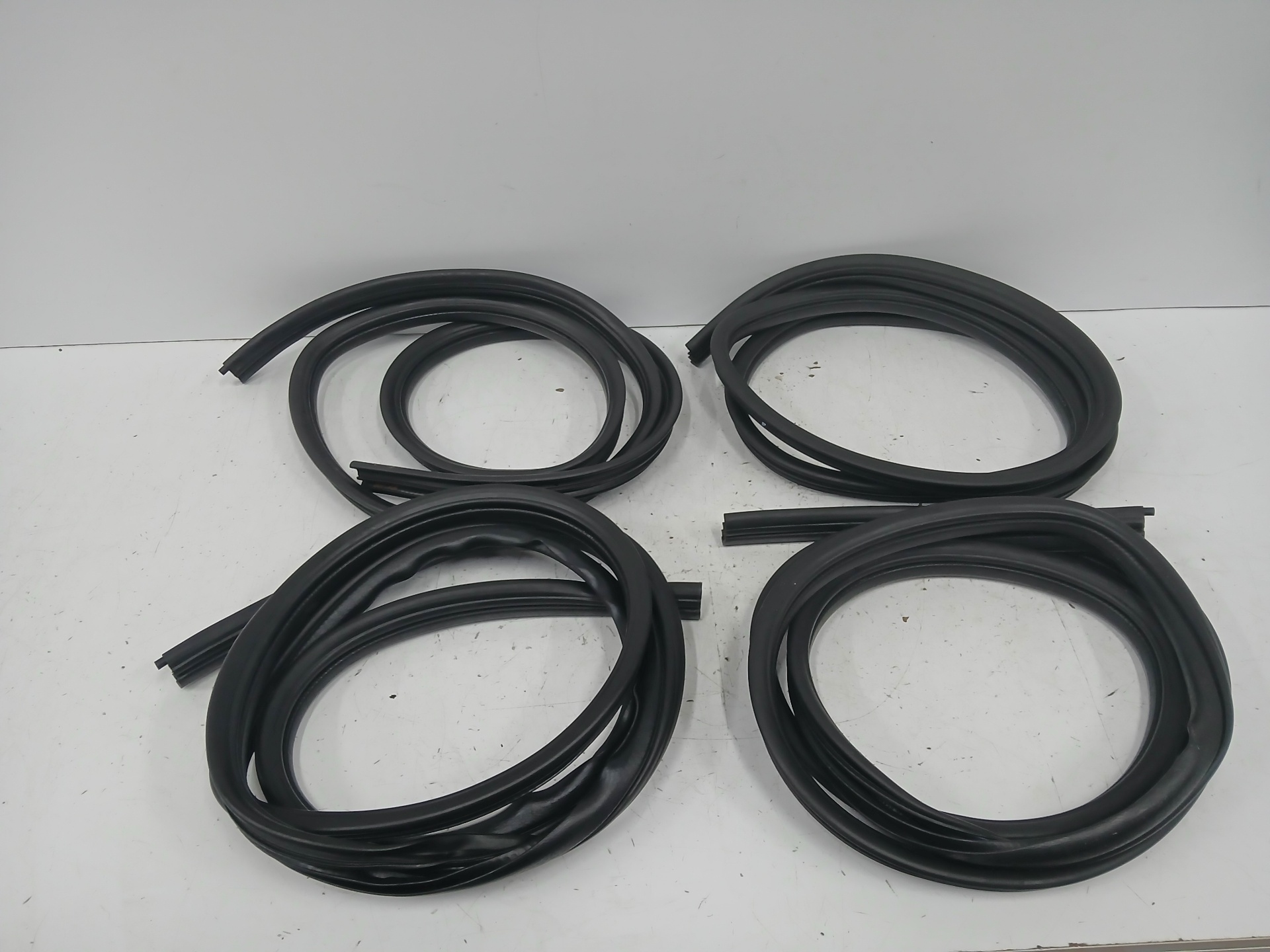 GOMAS CONTORNO PUERTA