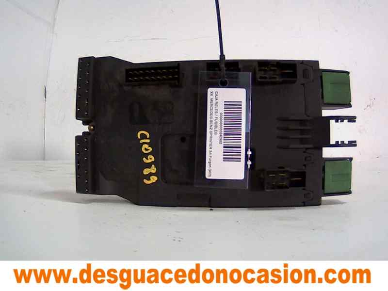 CAJA RELES / FUSIBLES