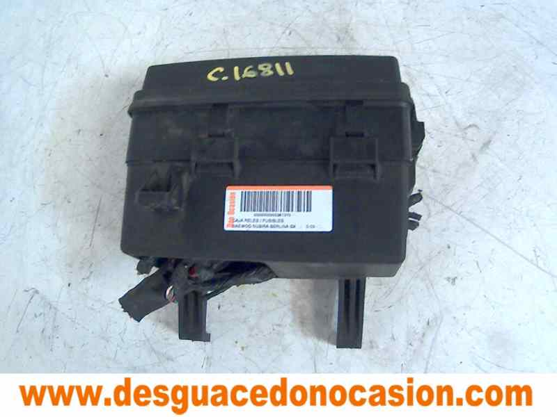 CAJA RELES / FUSIBLES