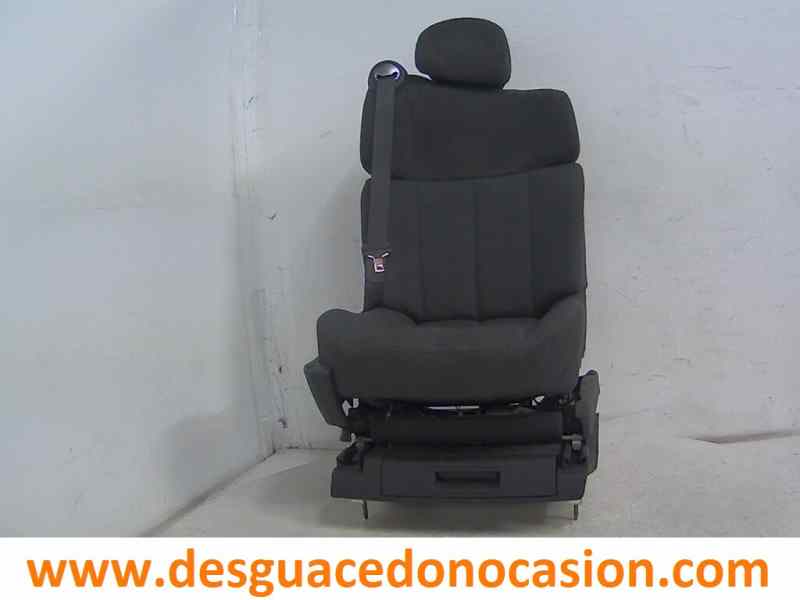 ASIENTO DELANTERO DERECHO