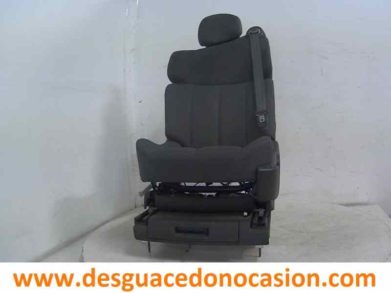 ASIENTO DELANTERO IZQUIERDO