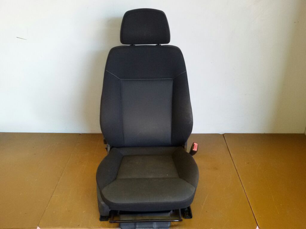 ASIENTO DELANTERO DERECHO