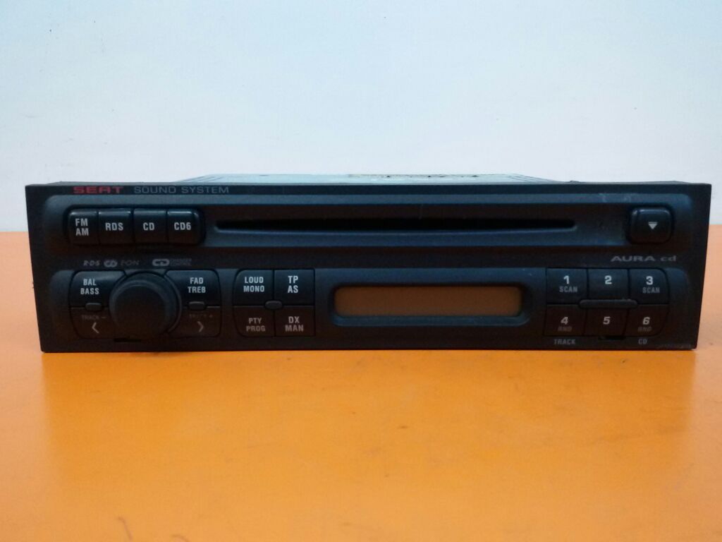 SISTEMA AUDIO / RADIO CD