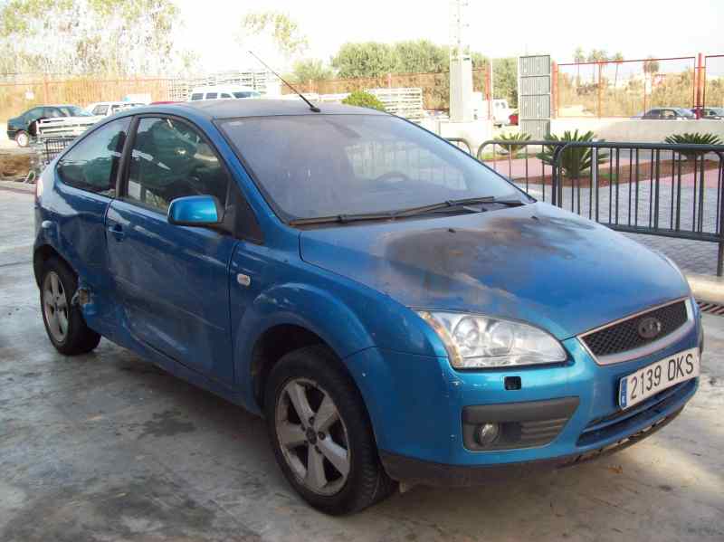 FORD FOCUS BERLINA (CAP) 2004