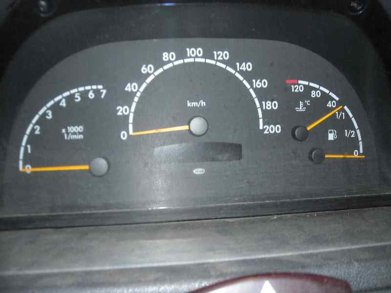 MERCEDES VITO (W638) CAJA CERRADA 1999