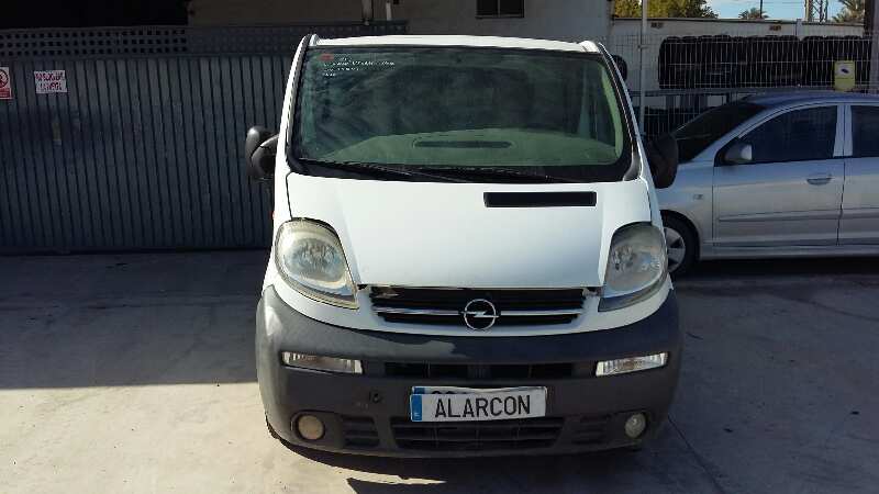 OPEL VIVARO 2001