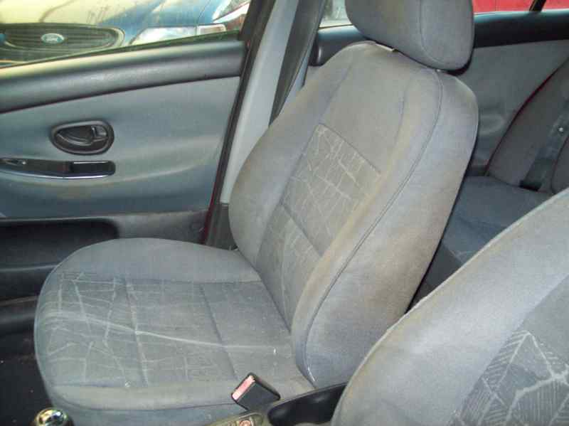 PEUGEOT 406 BERLINA (S1/S2) 1995