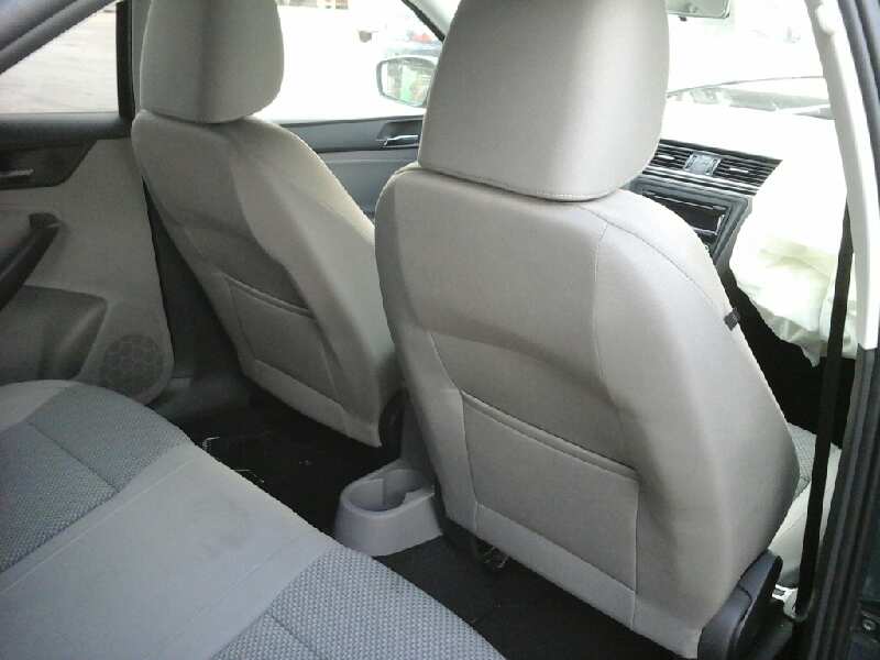 SEAT TOLEDO (KG3) 2012