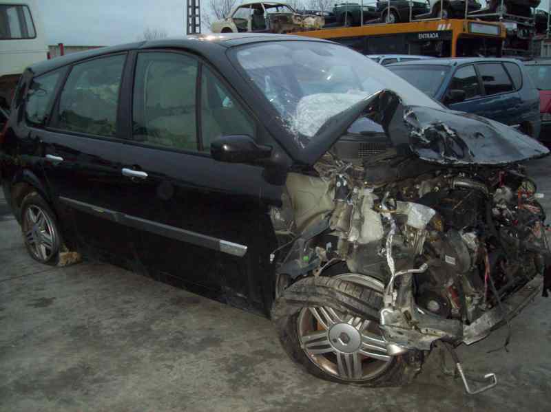 RENAULT SCENIC II 2005