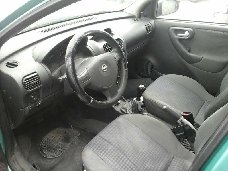 OPEL CORSA C 2000