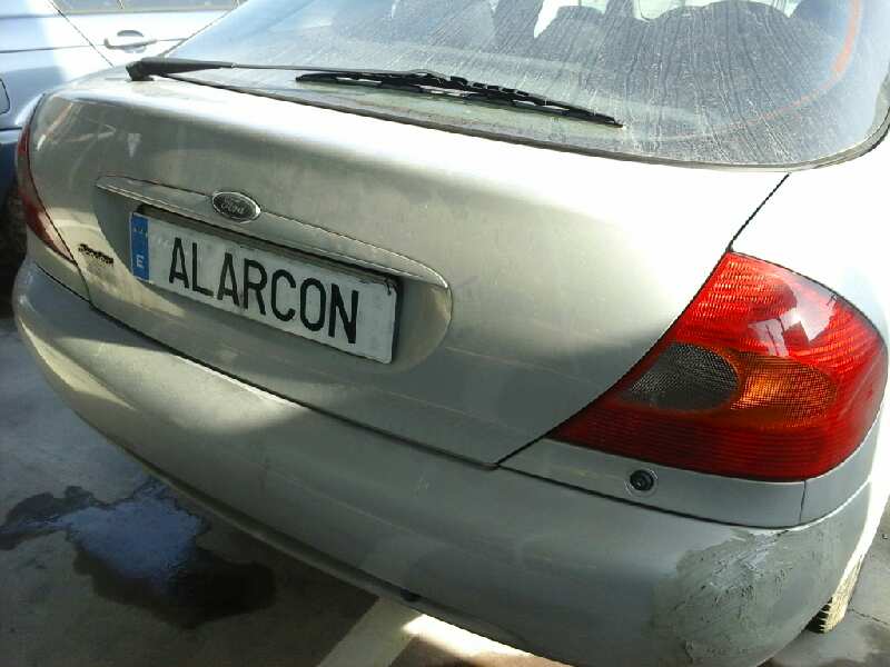 FORD MONDEO BERLINA (GD) 1999