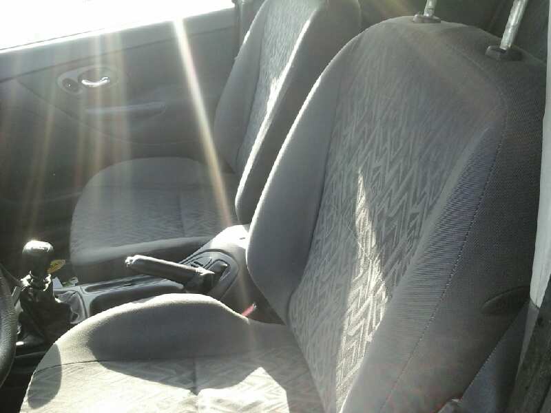 FORD MONDEO BERLINA (GD) 1999