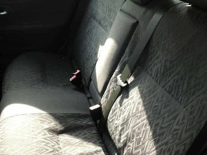 FORD MONDEO BERLINA (GD) 1999