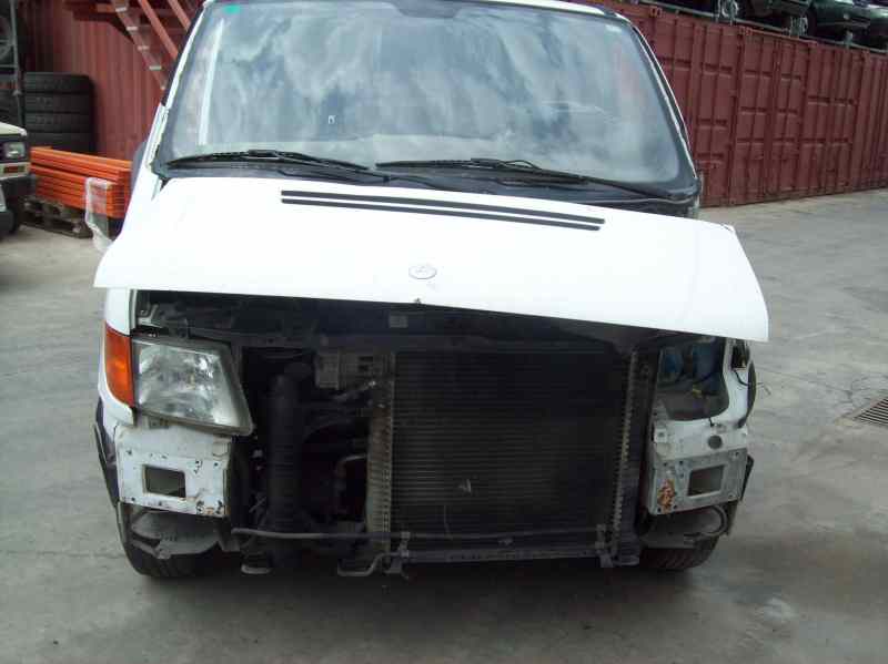 MERCEDES VITO (W638) CAJA CERRADA 1999