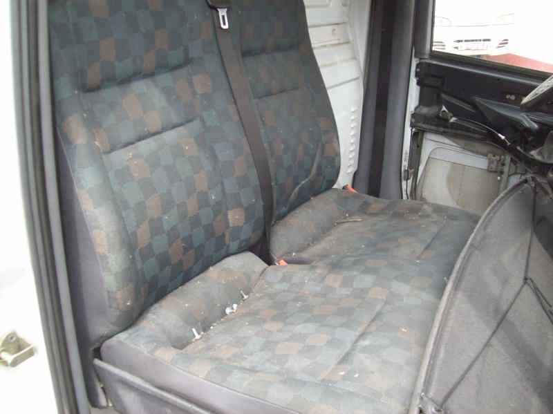 MERCEDES VITO (W638) CAJA CERRADA 1999