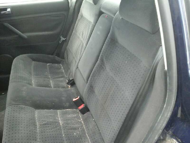 VOLKSWAGEN PASSAT BERLINA (3B2) 1998