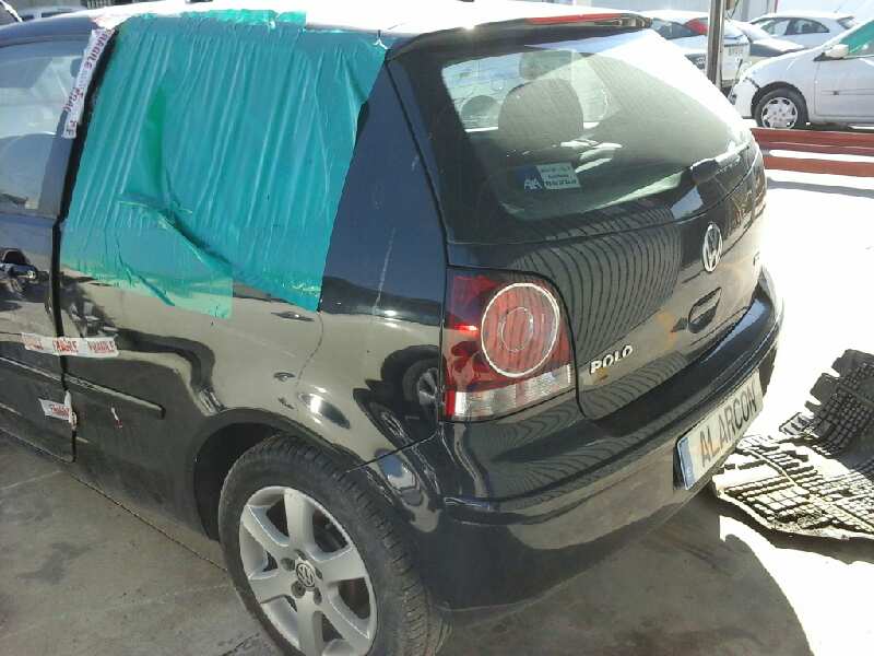 VOLKSWAGEN POLO (9N3) 2008