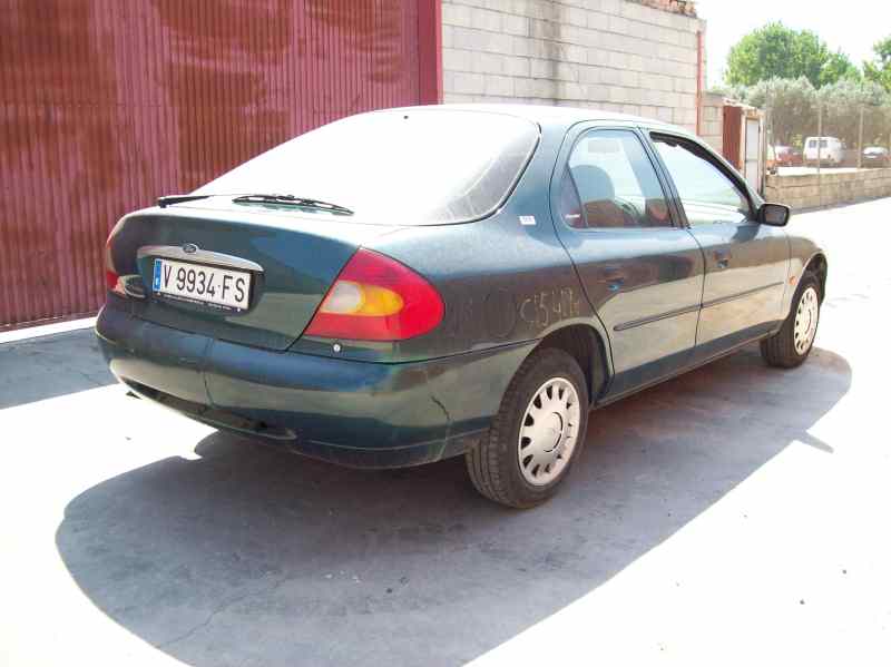 FORD MONDEO BERLINA (GD) 1996