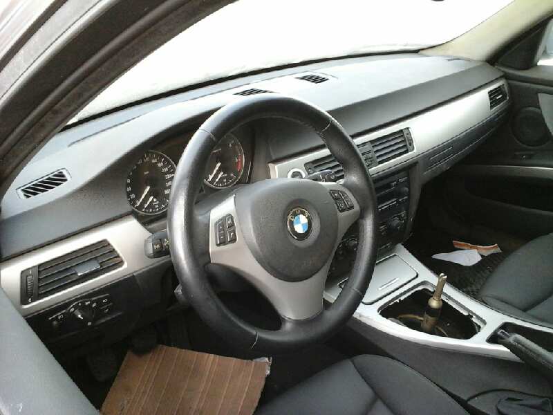 BMW SERIE 3 BERLINA (E90) 2004