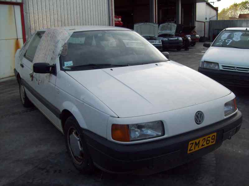 VOLKSWAGEN PASSAT BERLINA (312) 1988