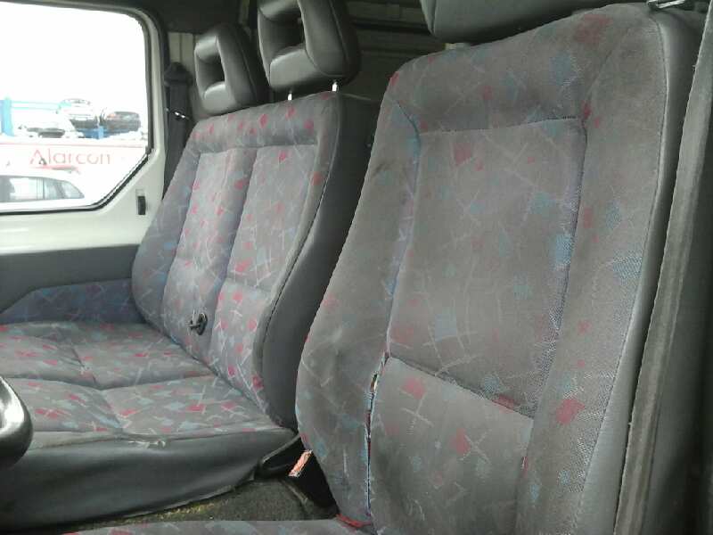 NISSAN TRADE 100 1996