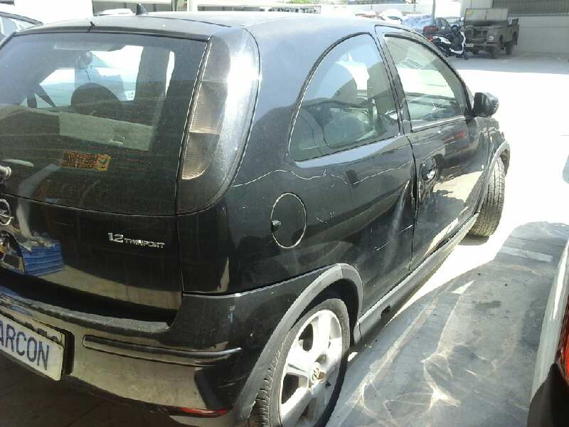 OPEL CORSA C 2004