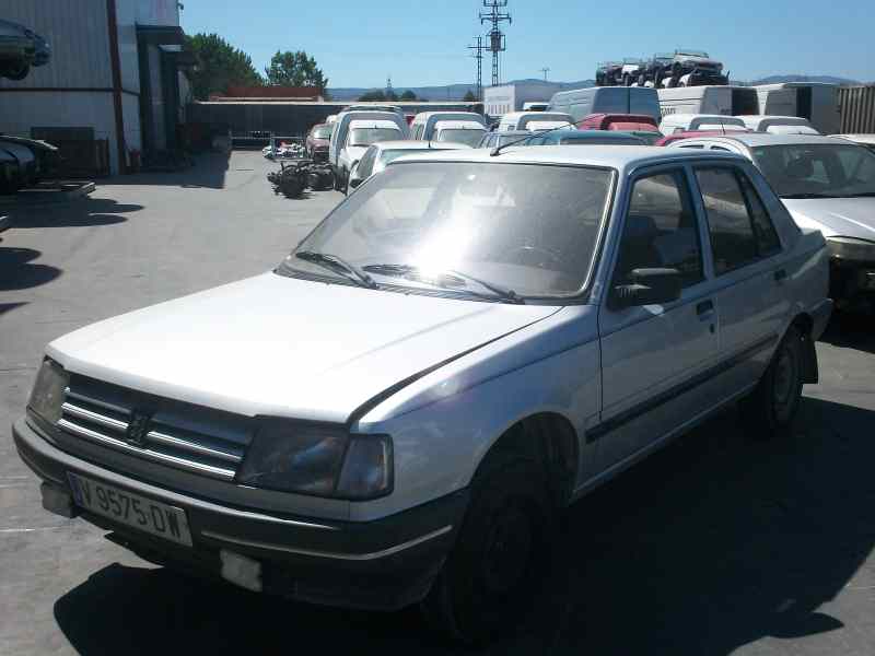 PEUGEOT 309 1986