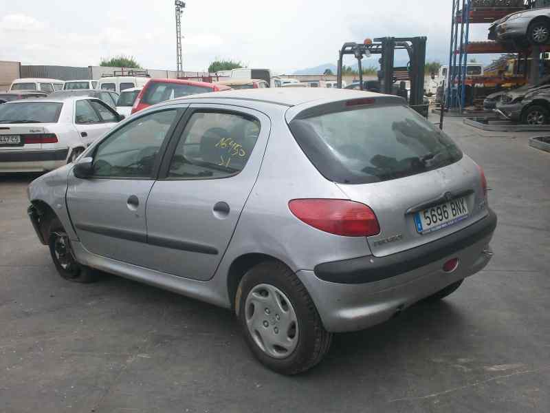 PEUGEOT 206 BERLINA 1999
