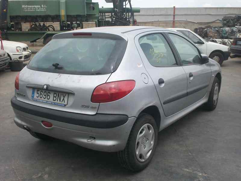 PEUGEOT 206 BERLINA 1999