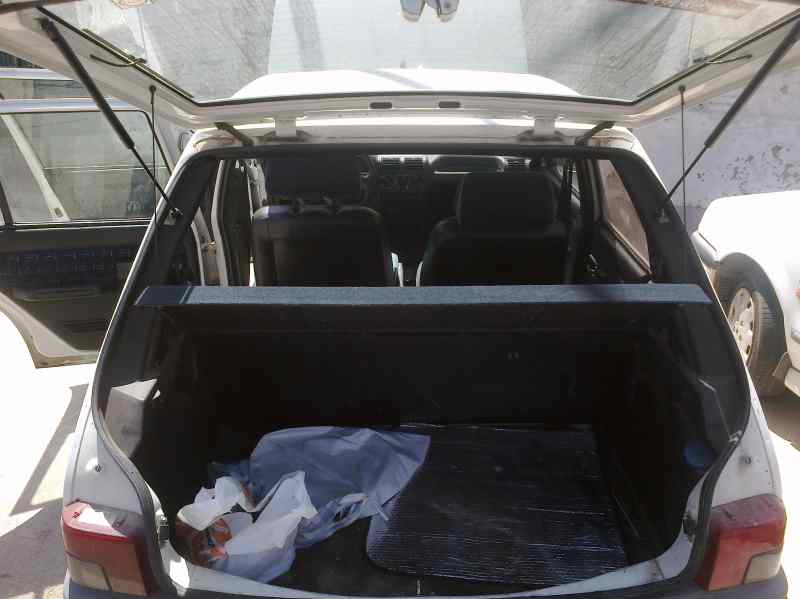 PEUGEOT 205 BERLINA 1995