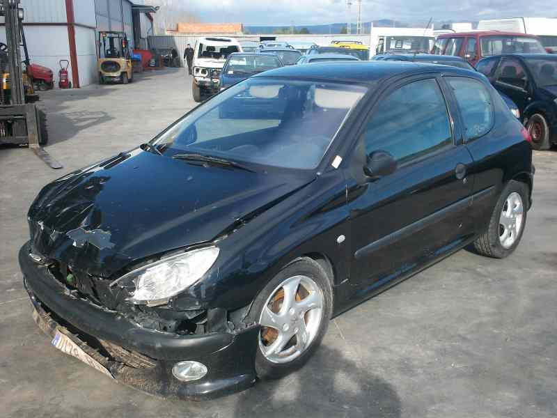 PEUGEOT 206 BERLINA 1999