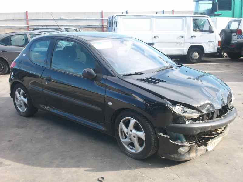 PEUGEOT 206 BERLINA 1999
