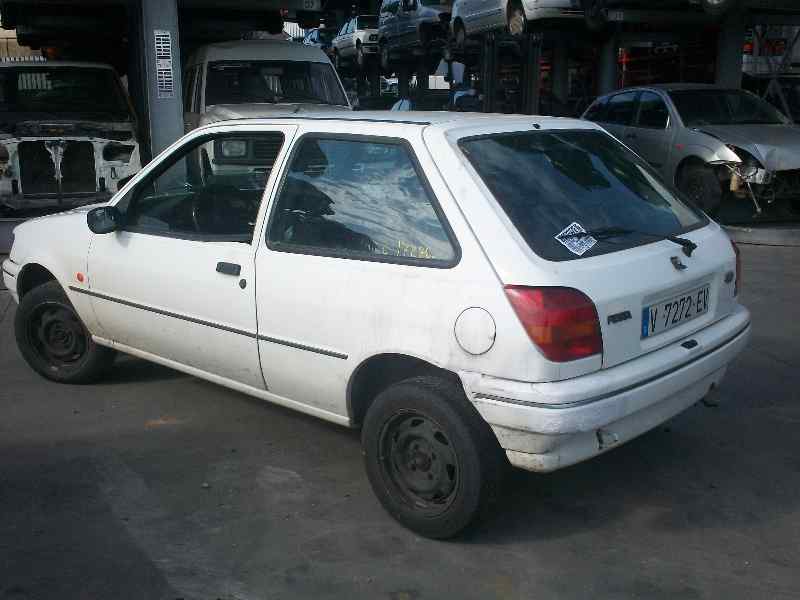 FORD FIESTA BERLINA 1995
