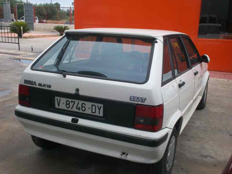 PARAGOLPES TRASERO
