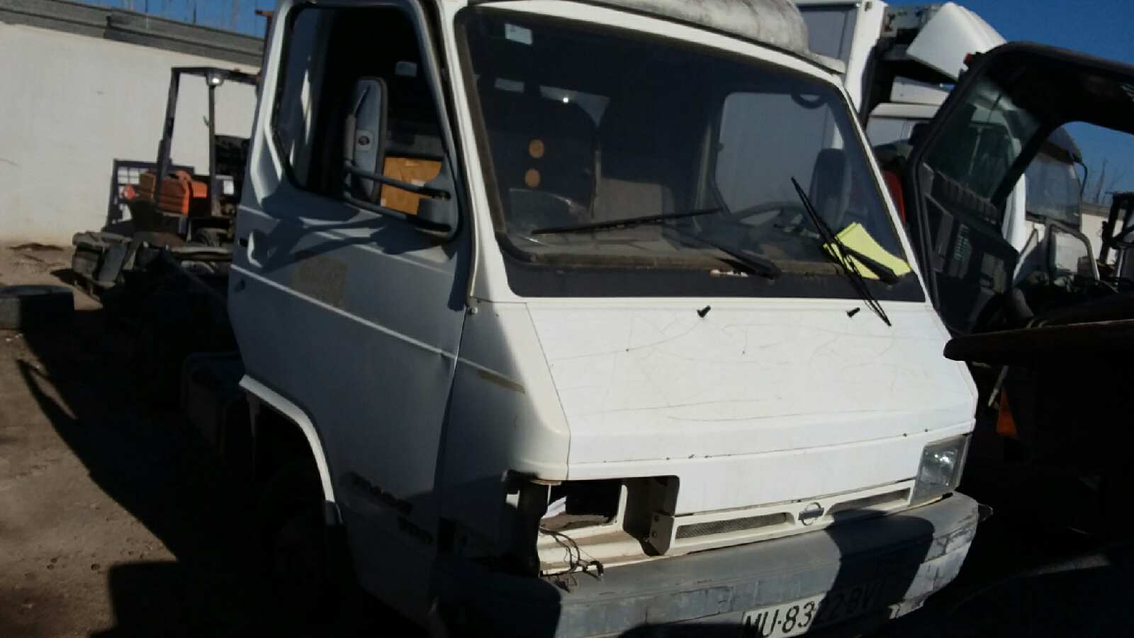 NISSAN TRADE 100 1996