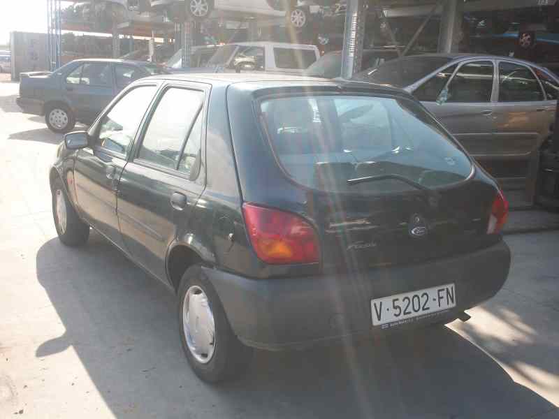 FORD FIESTA BERLINA 1995