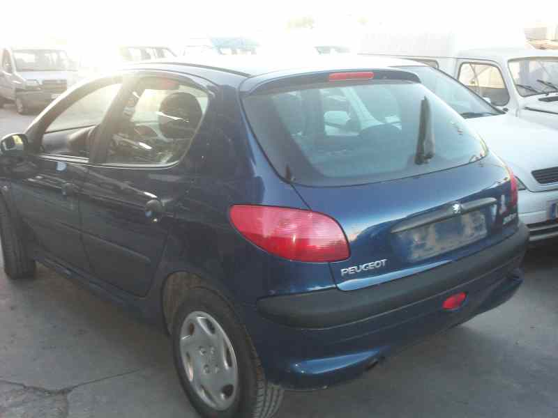 PEUGEOT 206 BERLINA 1999